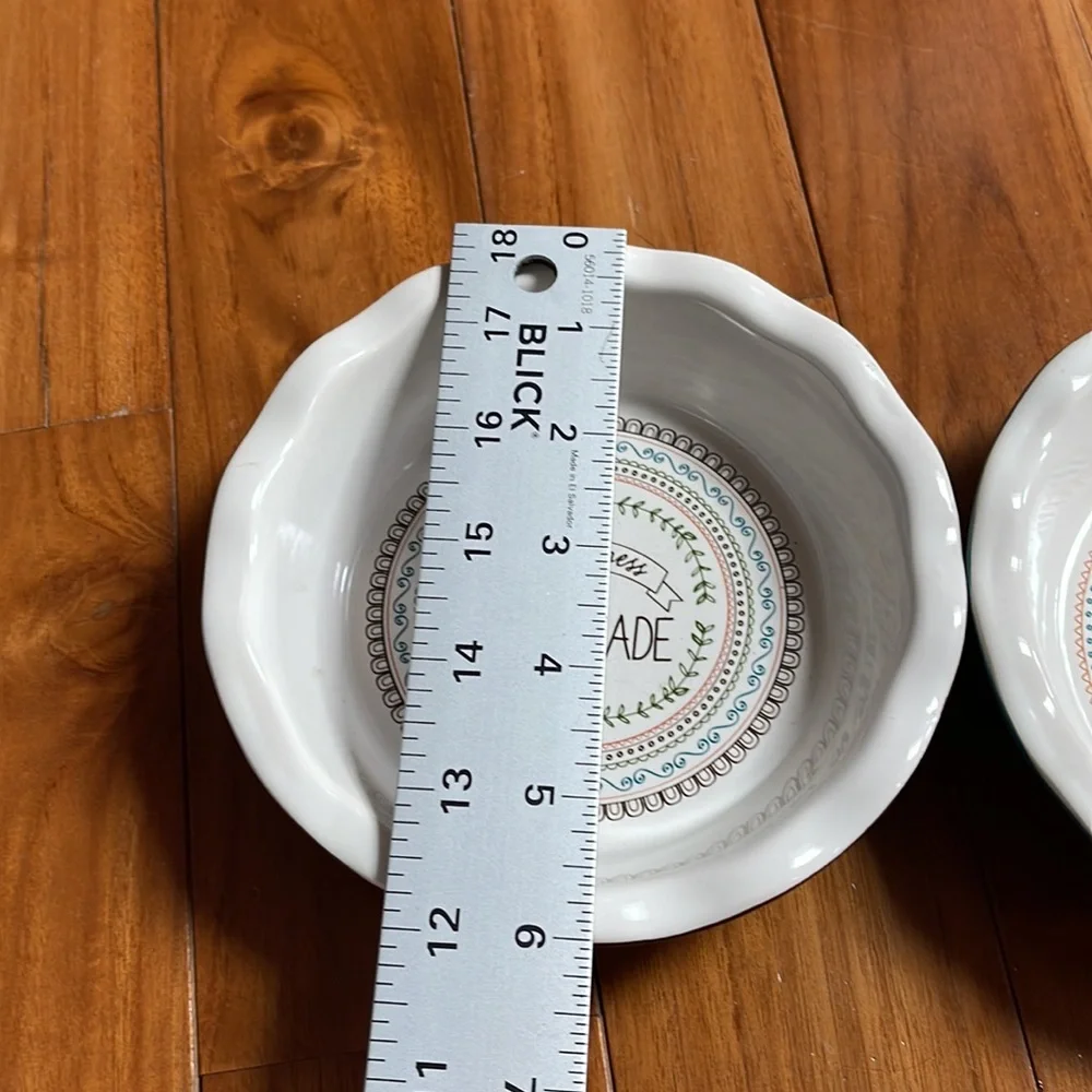 Ceramic pie plate set. Pie for one. Pot pie baking dish set